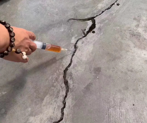 绵竹混凝土裂缝修补技术详解​